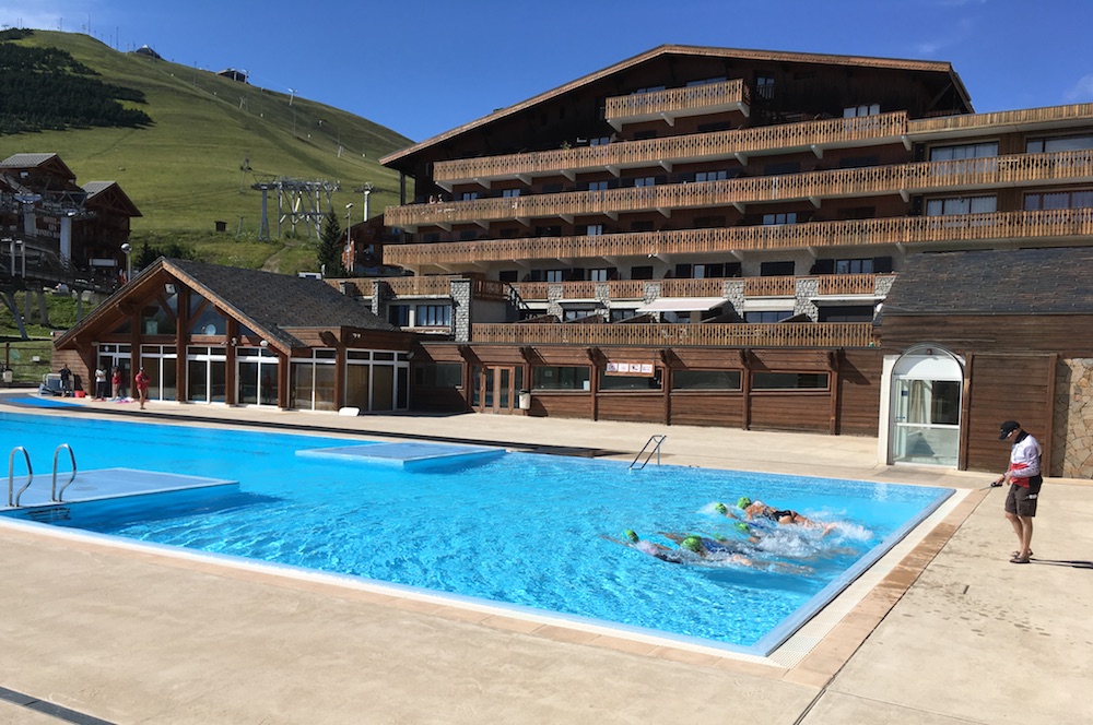 Der Pool von Alpe d'huez