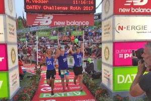 BR-Staffel im Ziel bei der Challenge Roth